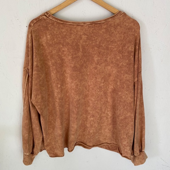 Fantastic Fawn long sleeve shirt - Picture 5 of 6